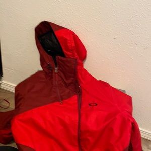 Oakley snowboarding jacket size L